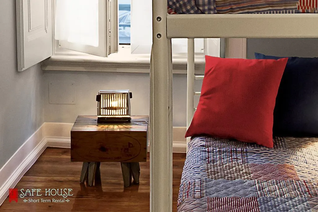 Safe House Apartment Lisbon